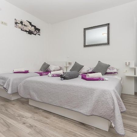 Apartmani Franko Baška Voda Extérieur photo