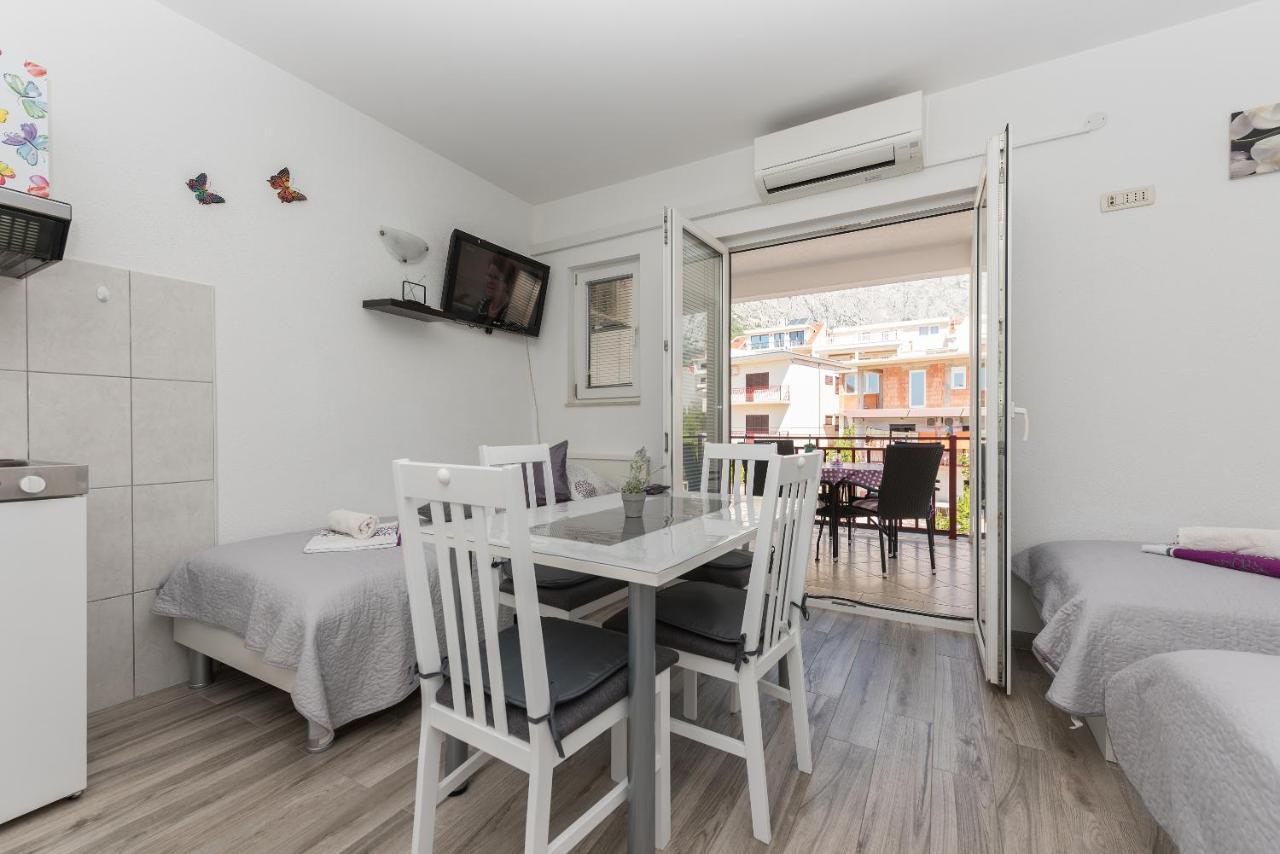 Apartmani Franko Baška Voda Extérieur photo