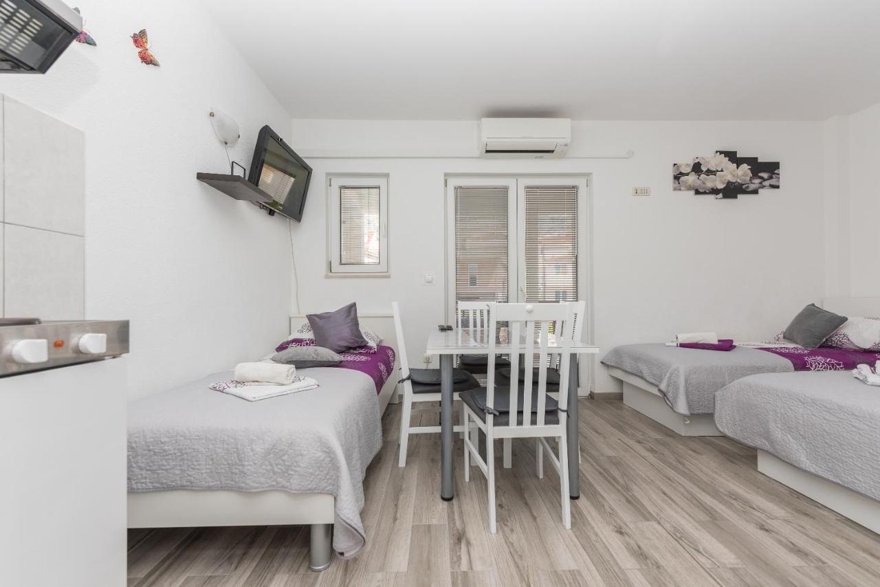 Apartmani Franko Baška Voda Extérieur photo